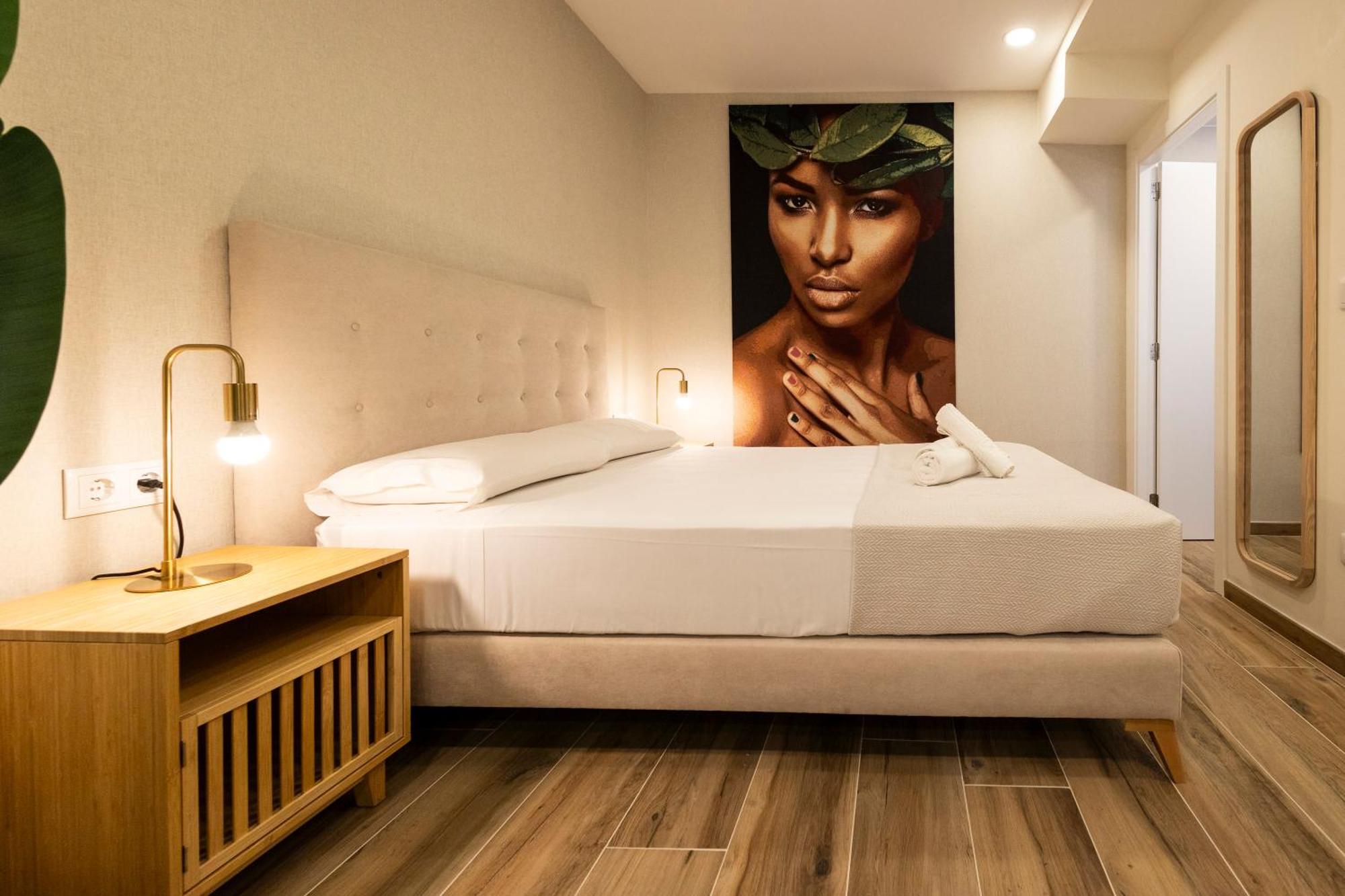 Cortes Suites By Concept Flats Valencia Eksteriør bilde