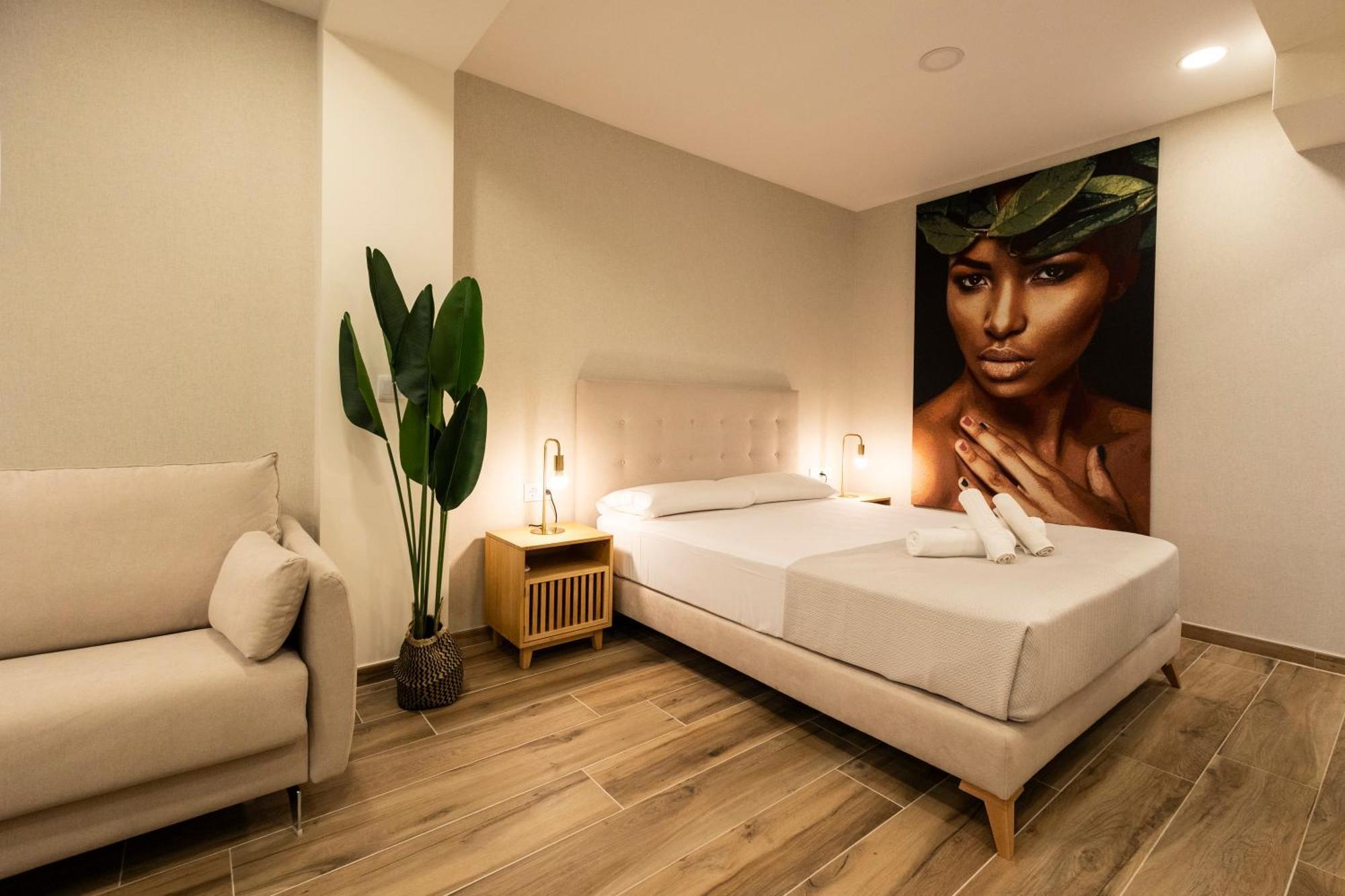 Cortes Suites By Concept Flats Valencia Eksteriør bilde