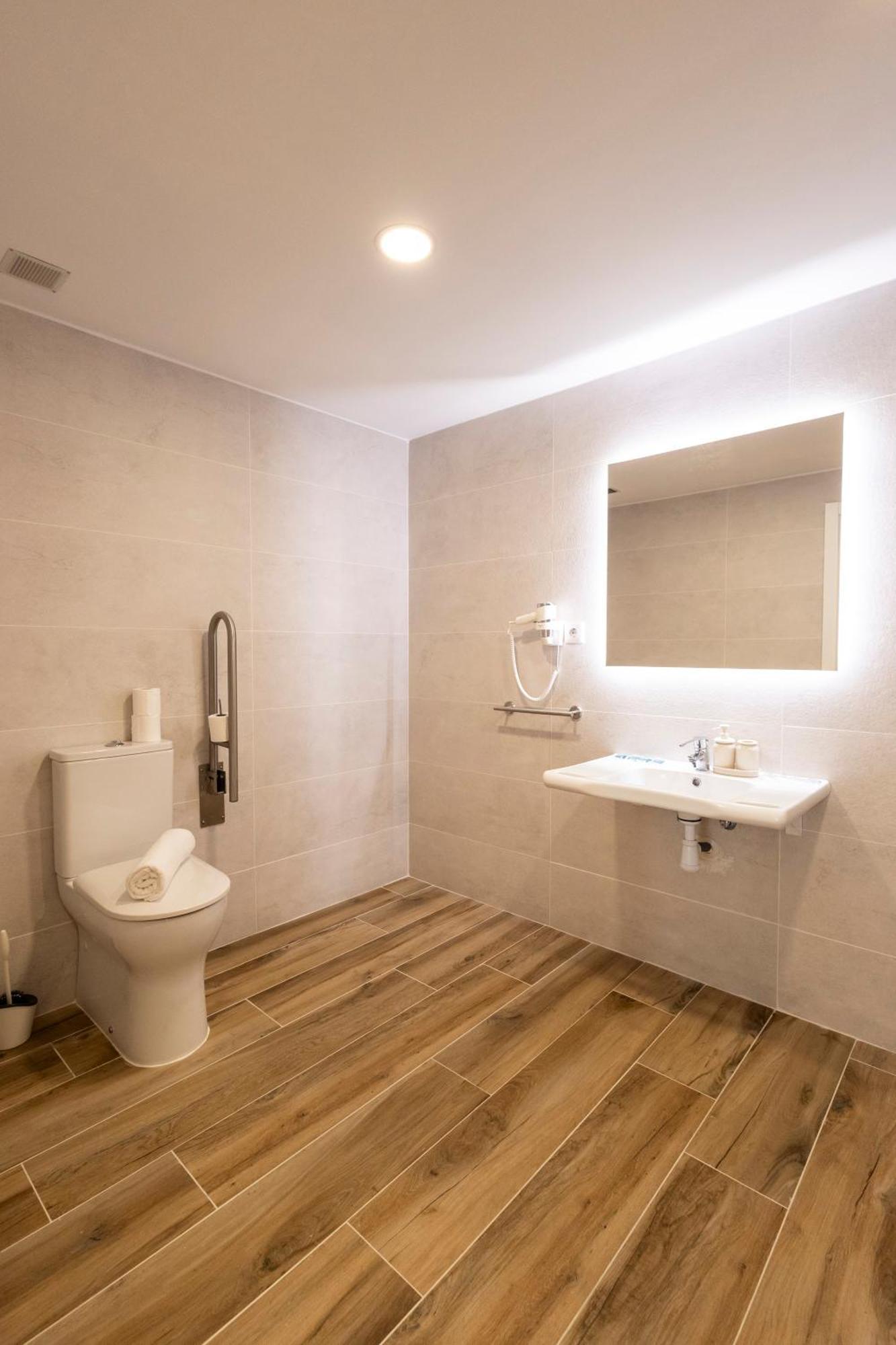 Cortes Suites By Concept Flats Valencia Eksteriør bilde