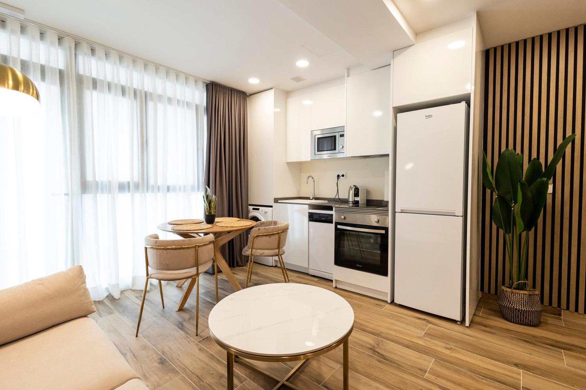 Cortes Suites By Concept Flats Valencia Eksteriør bilde